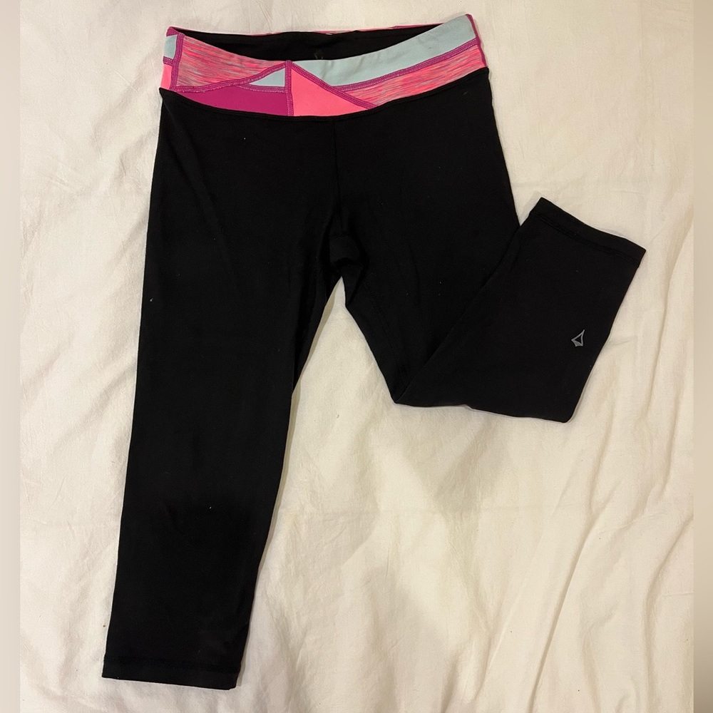 Ivivva Black Capri Leggings size 12